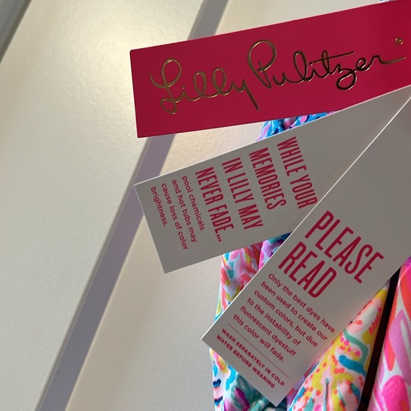 NWT Lilly Pulitzer Napili One-Piece Swimsuit in Splashdance Size 14, Women’s - Picture 6 of 12